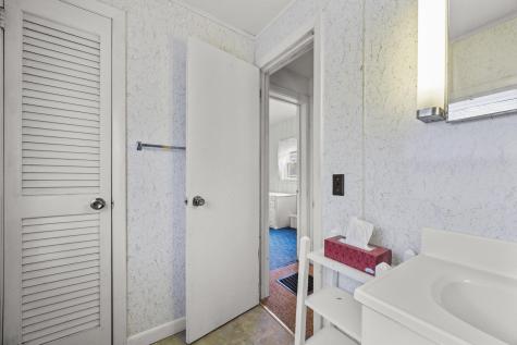 16 Columbia Avenue Tremont ME 04612