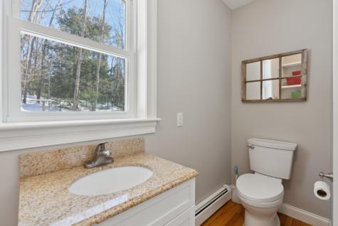 20 Nicholis Way Falmouth ME 04105