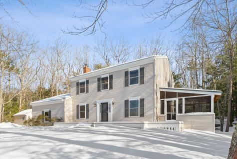 20 Nicholis Way Falmouth ME 04105