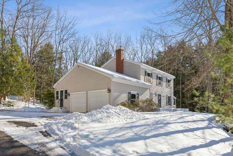 20 Nicholis Way Falmouth ME 04105