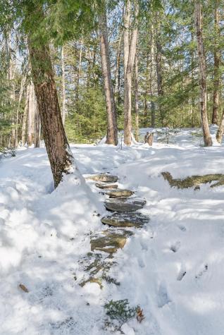 20 Nicholis Way Falmouth ME 04105