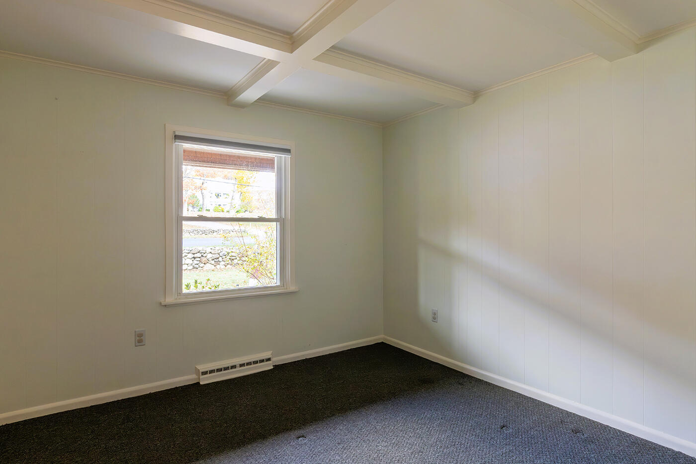 710 Commercial Street Rockport ME 04856