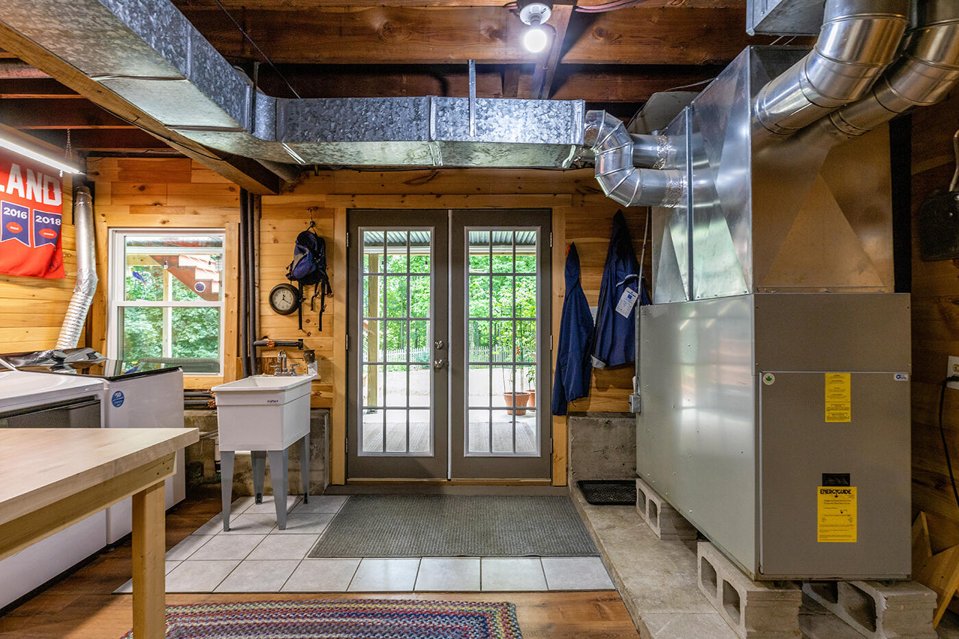 710 Commercial Street Rockport ME 04856