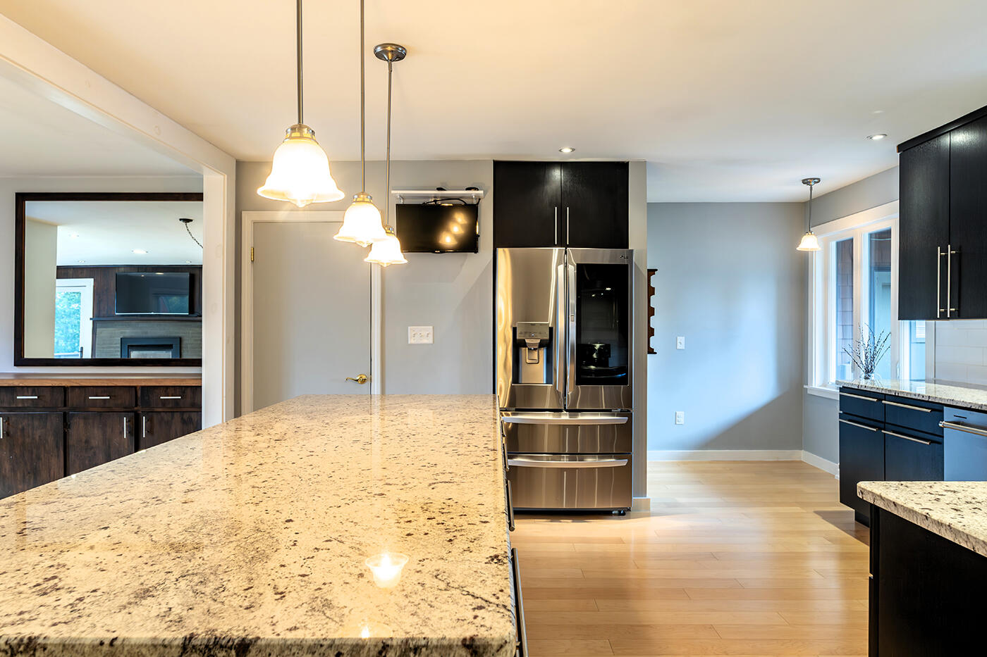 710 Commercial Street Rockport ME 04856