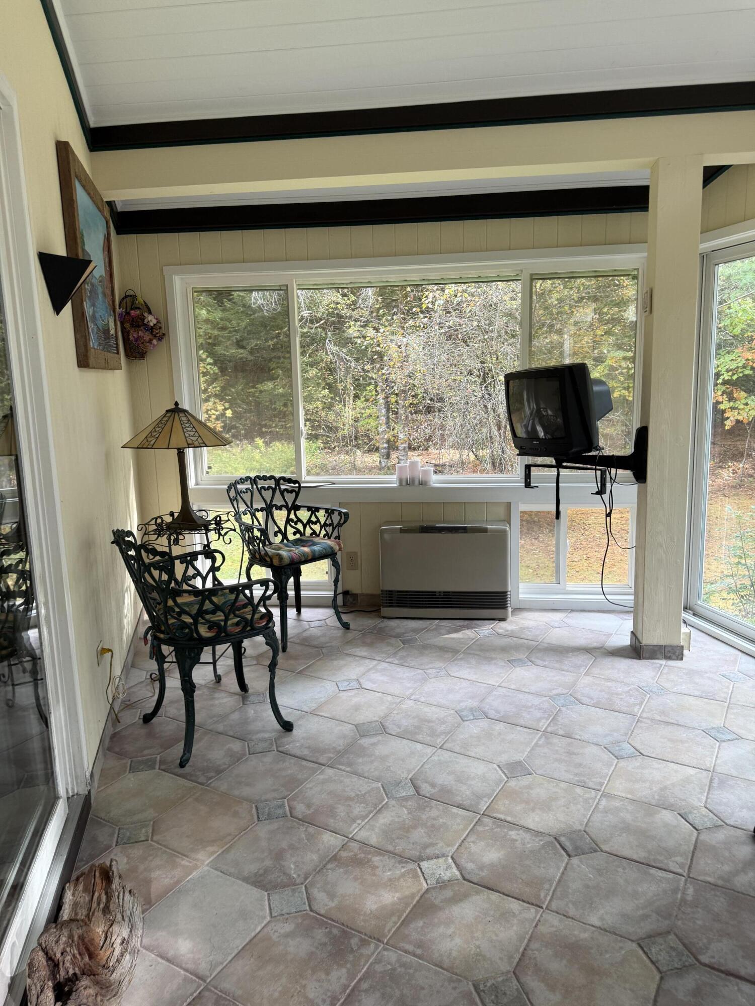 275 Kennebec Road Hampden ME 04444