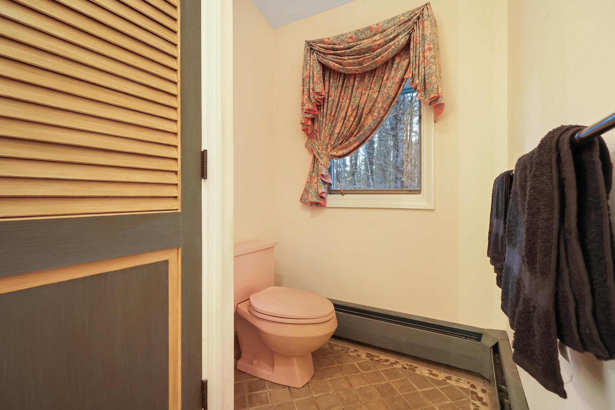 275 Kennebec Road Hampden ME 04444