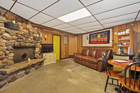 275 Kennebec Road Hampden ME 04444