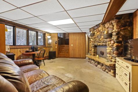 275 Kennebec Road Hampden ME 04444