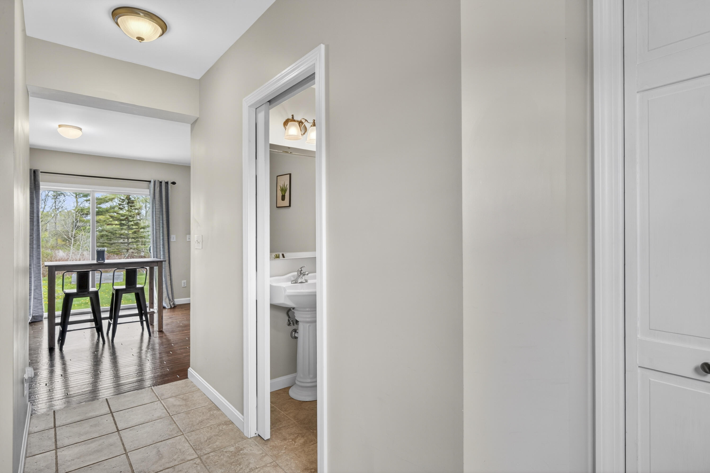 59 Broadway Rockland ME 04841