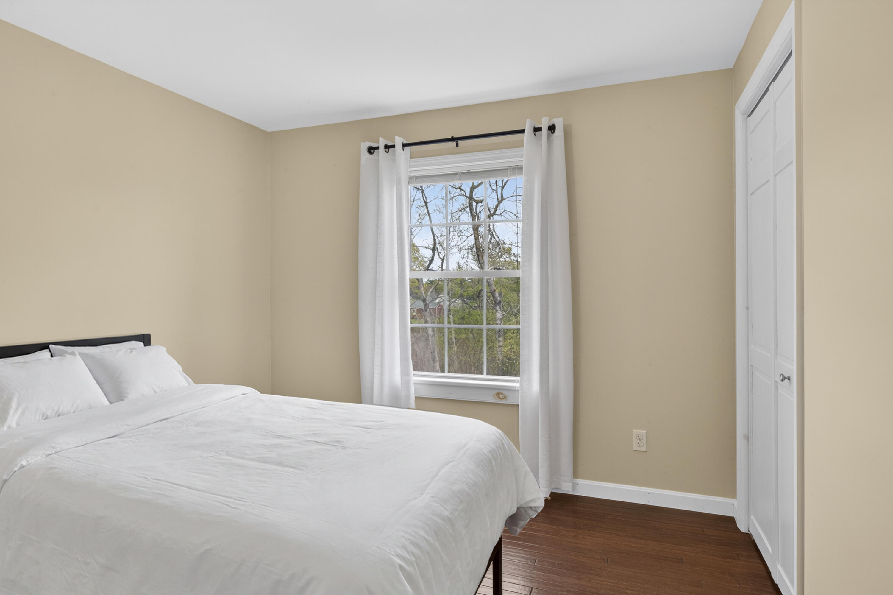 59 Broadway Rockland ME 04841