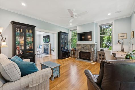 109 Foreside Road Falmouth ME 04105