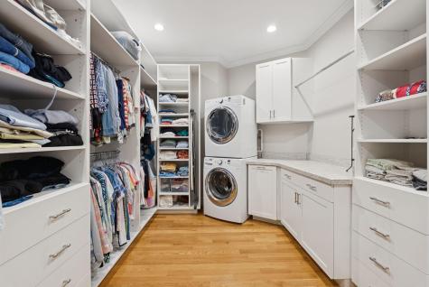 109 Foreside Road Falmouth ME 04105