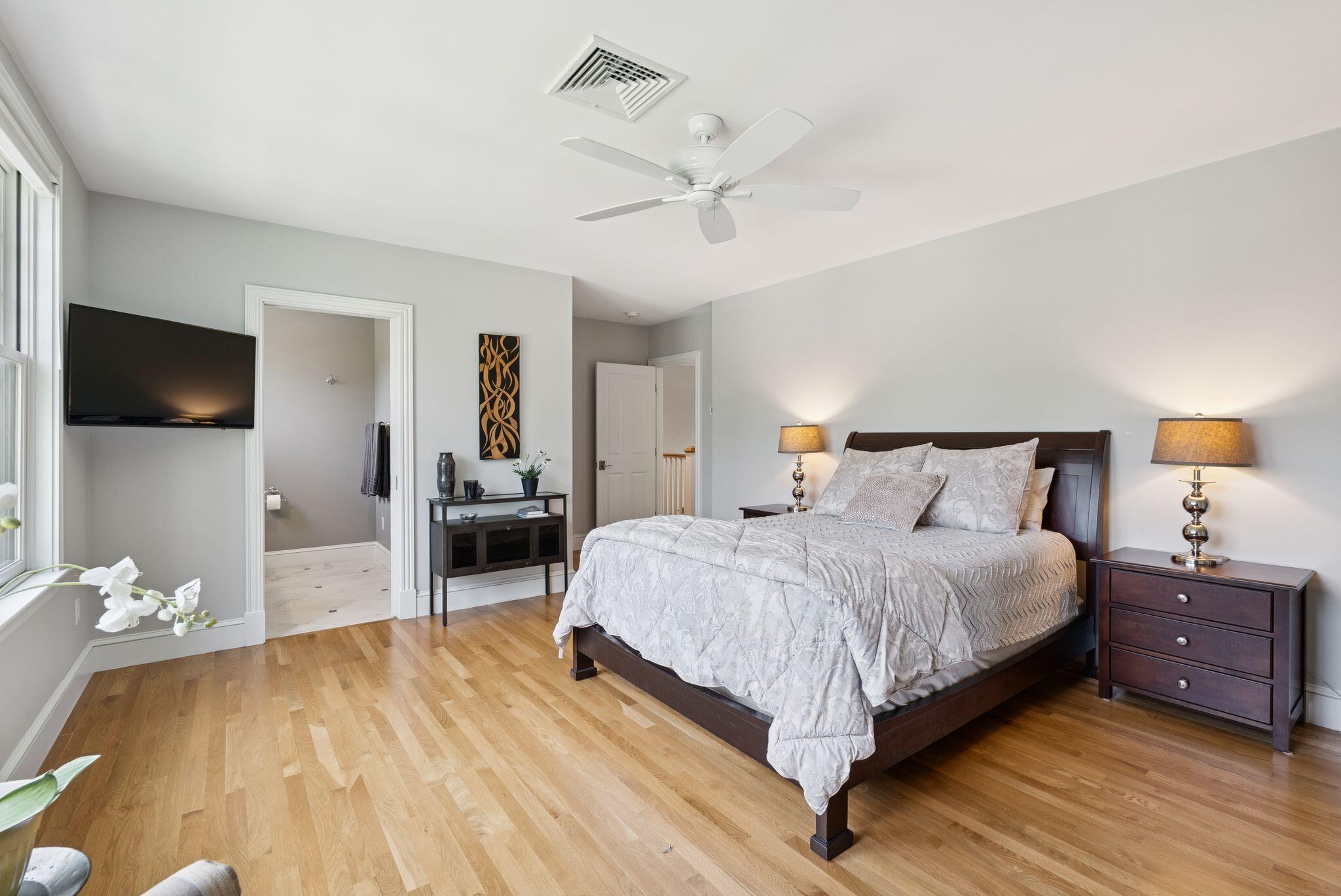 109 Foreside Road Falmouth ME 04105