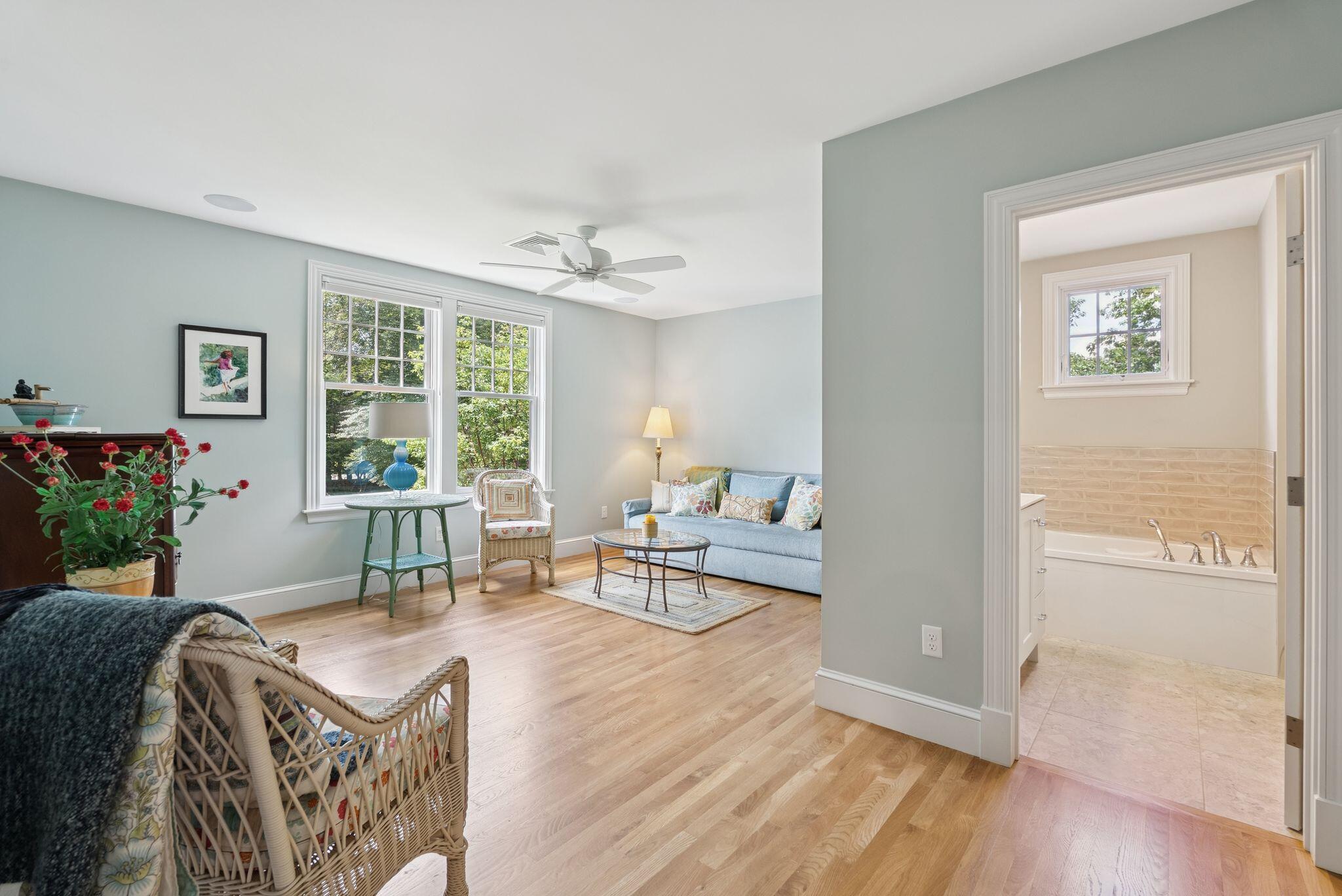 109 Foreside Road Falmouth ME 04105