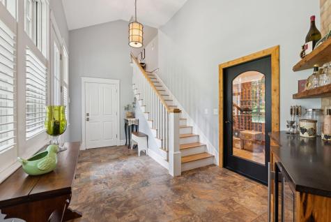 109 Foreside Road Falmouth ME 04105