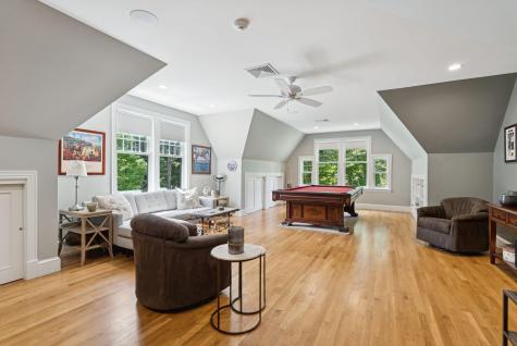 109 Foreside Road Falmouth ME 04105