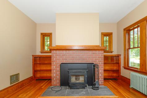 196 N High Street Bridgton ME 04009