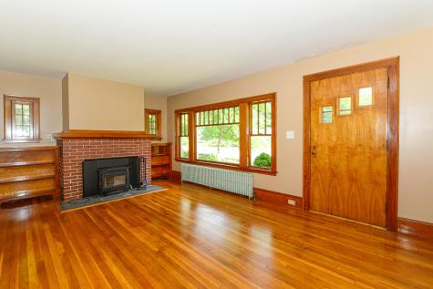 196 N High Street Bridgton ME 04009
