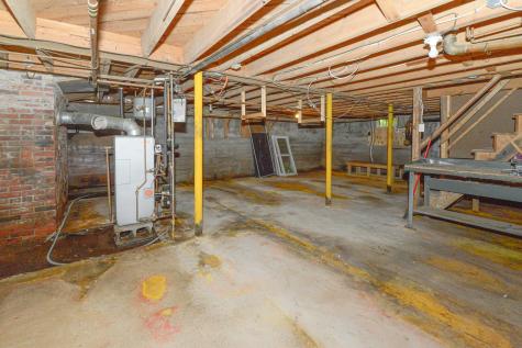 196 N High Street Bridgton ME 04009