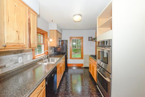 196 N High Street Bridgton ME 04009