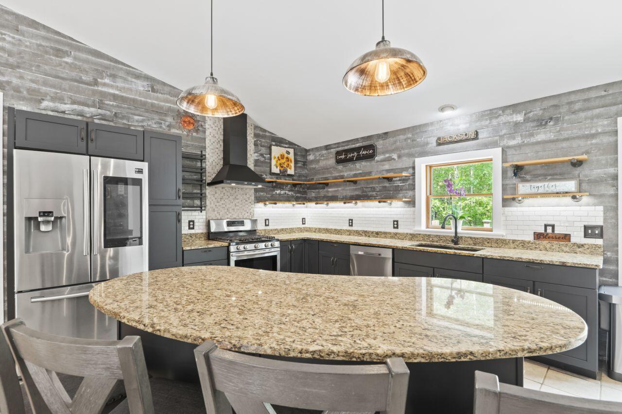 148 Stagecoach Road Woolwich ME 04579