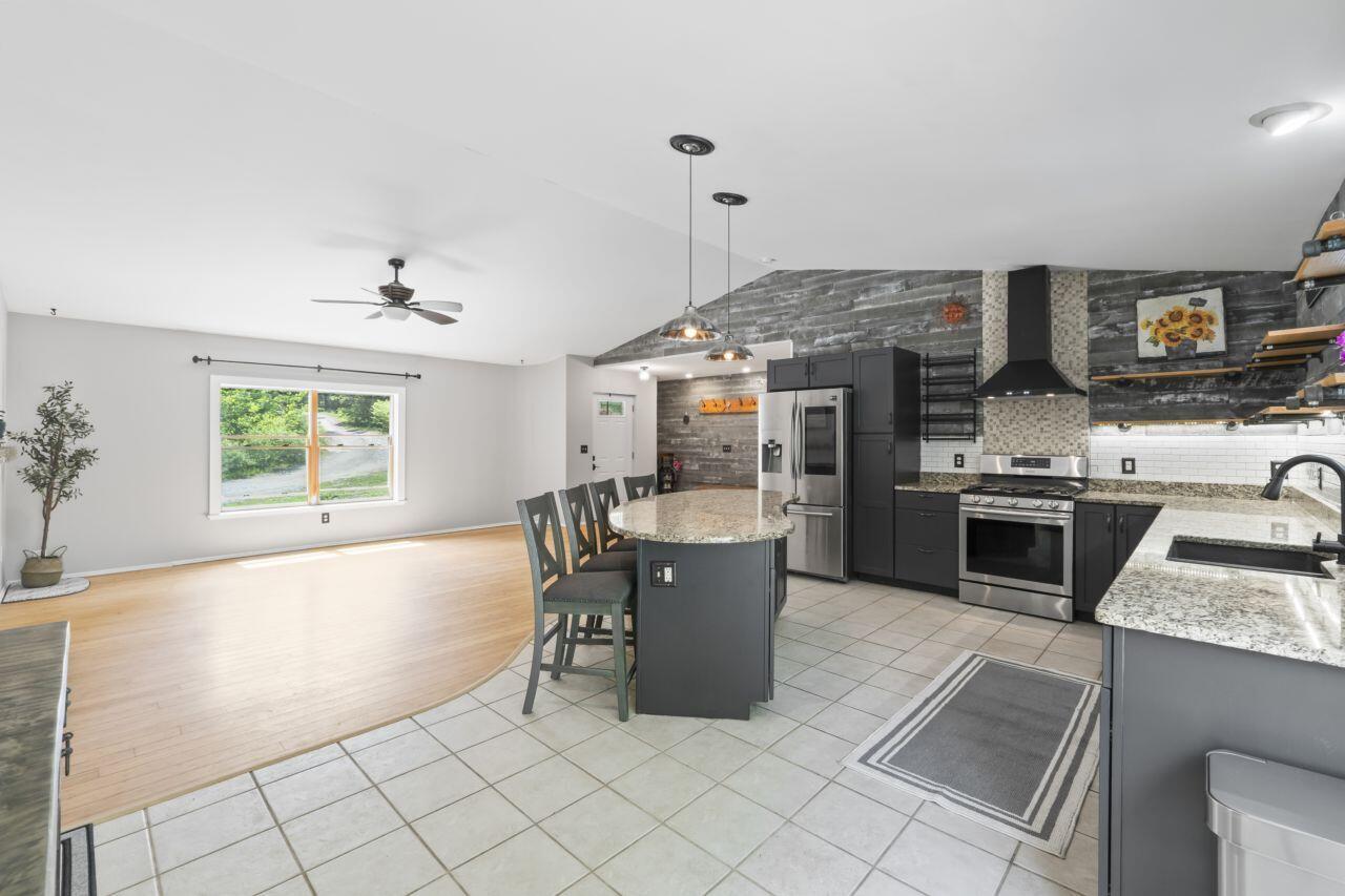 148 Stagecoach Road Woolwich ME 04579