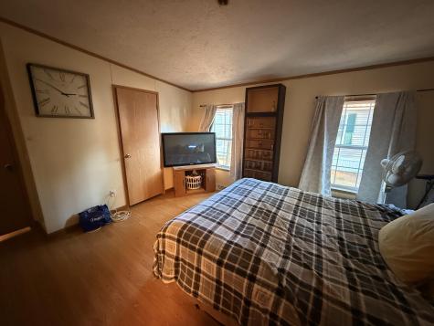 31 Franklin Parkway Brunswick ME 04011