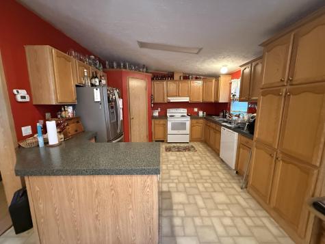 31 Franklin Parkway Brunswick ME 04011