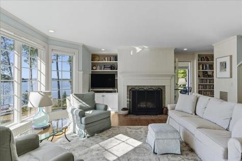 39 Eastman Lane Deer Isle ME 04627