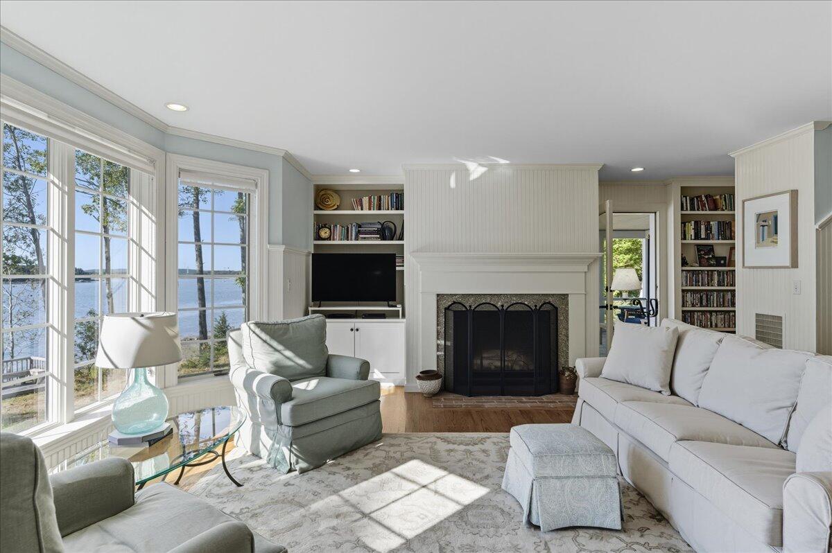 39 Eastman Lane Deer Isle ME 04627