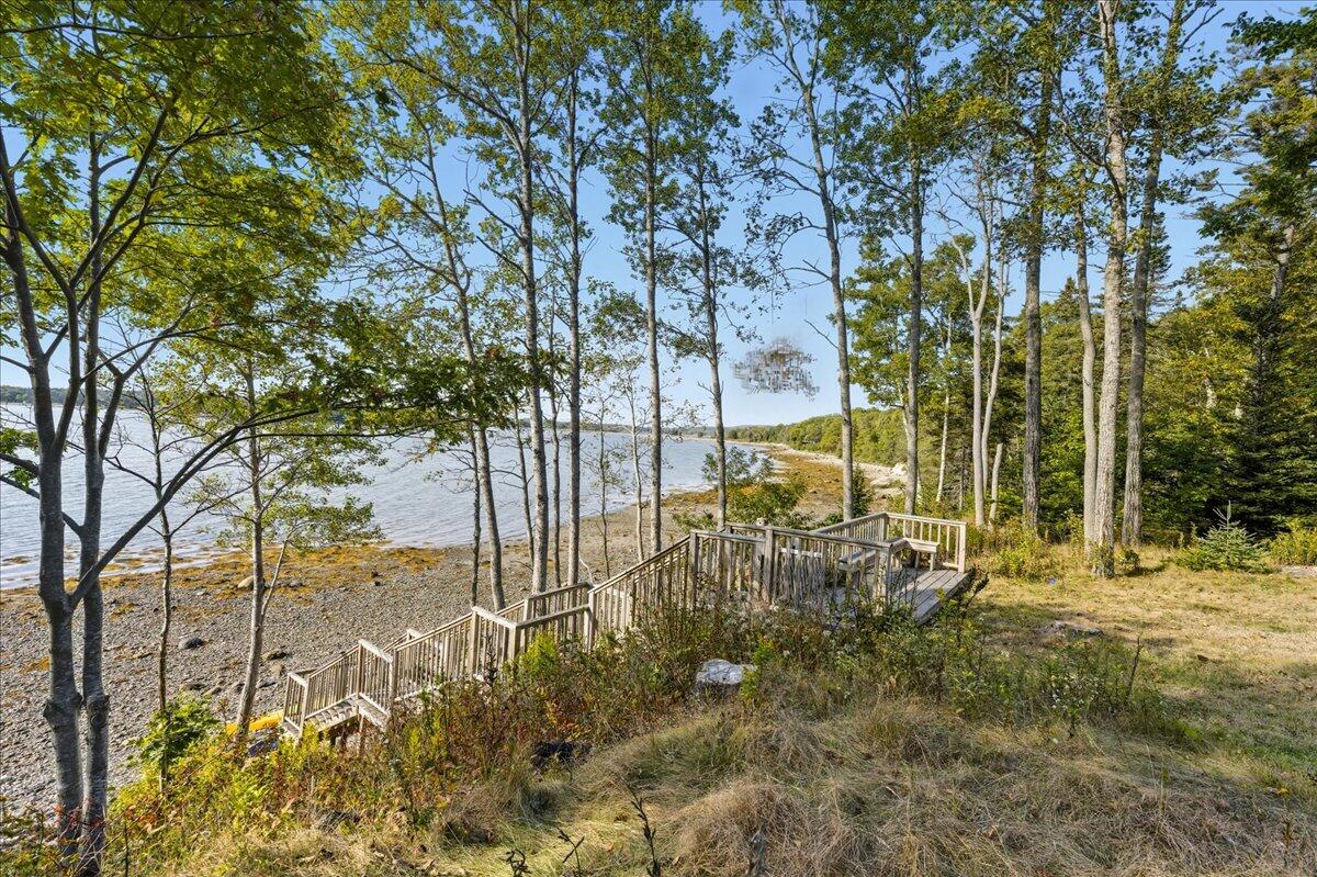 39 Eastman Lane Deer Isle ME 04627