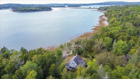 39 Eastman Lane Deer Isle ME 04627
