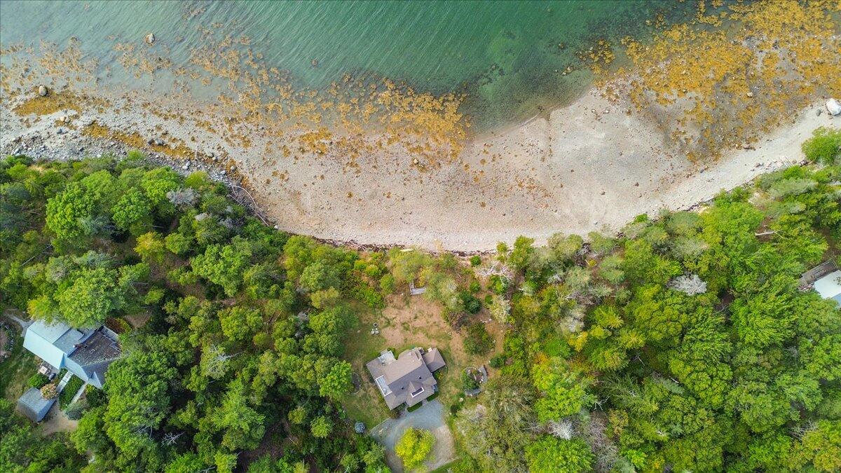 39 Eastman Lane Deer Isle ME 04627