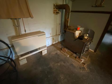 8 Rowe Lane Greenville ME 04441