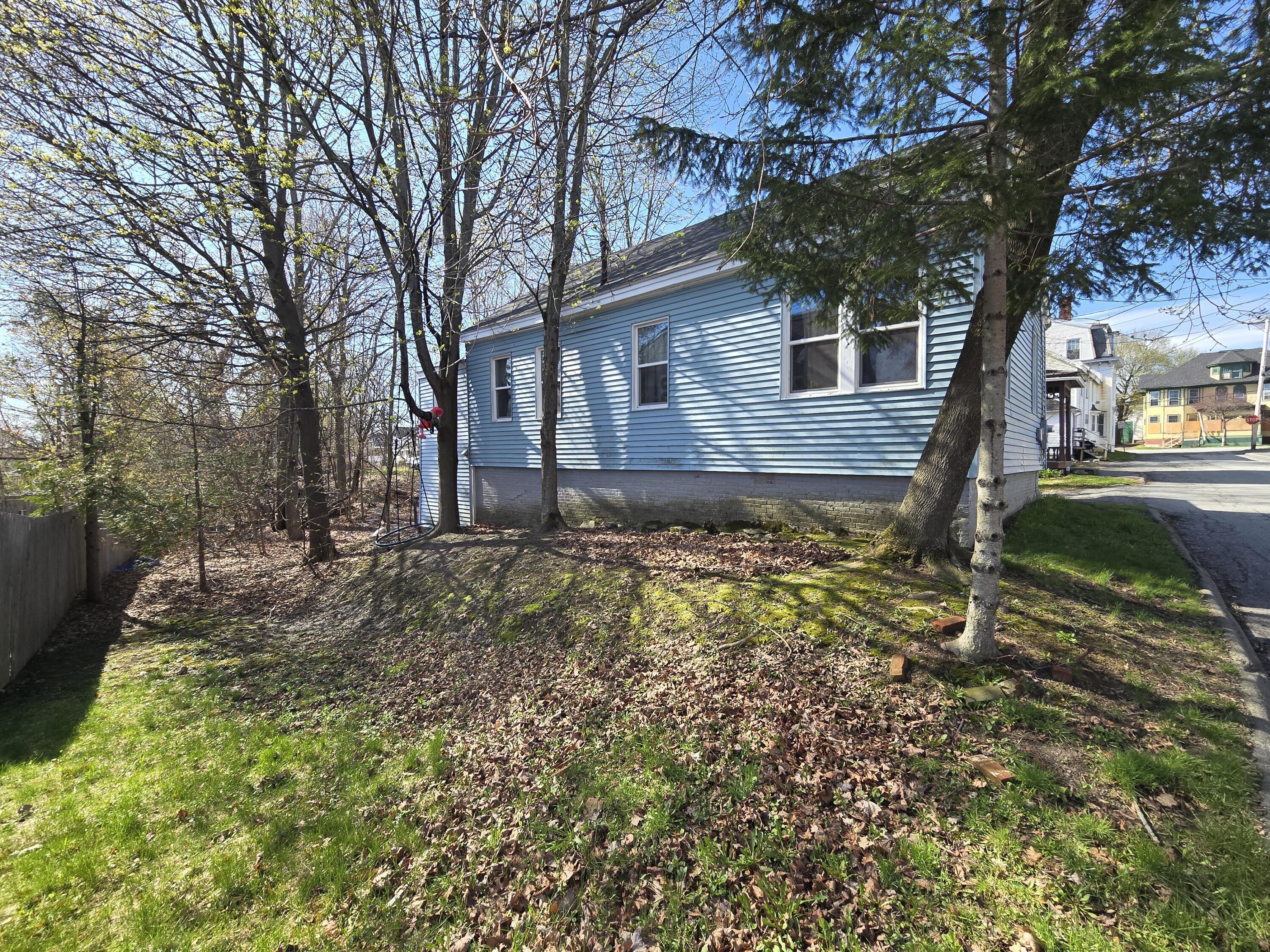18 Boynton Street Bangor ME 04401