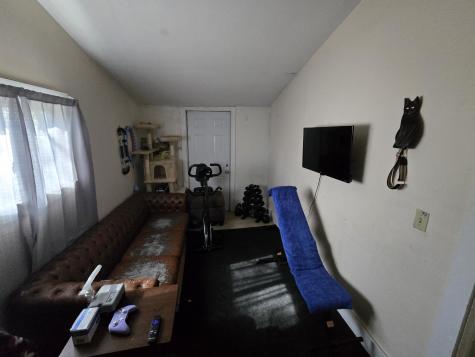 18 Boynton Street Bangor ME 04401