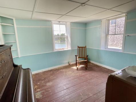 205 Young Road Vinalhaven ME 04863