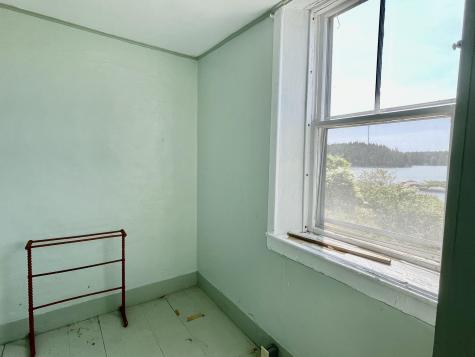 205 Young Road Vinalhaven ME 04863