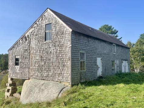 205 Young Road Vinalhaven ME 04863