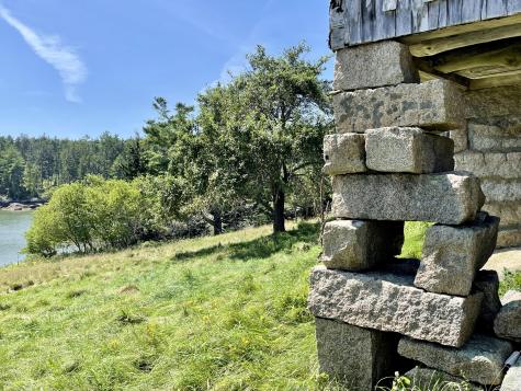 205 Young Road Vinalhaven ME 04863