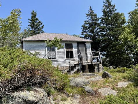 205 Young Road Vinalhaven ME 04863