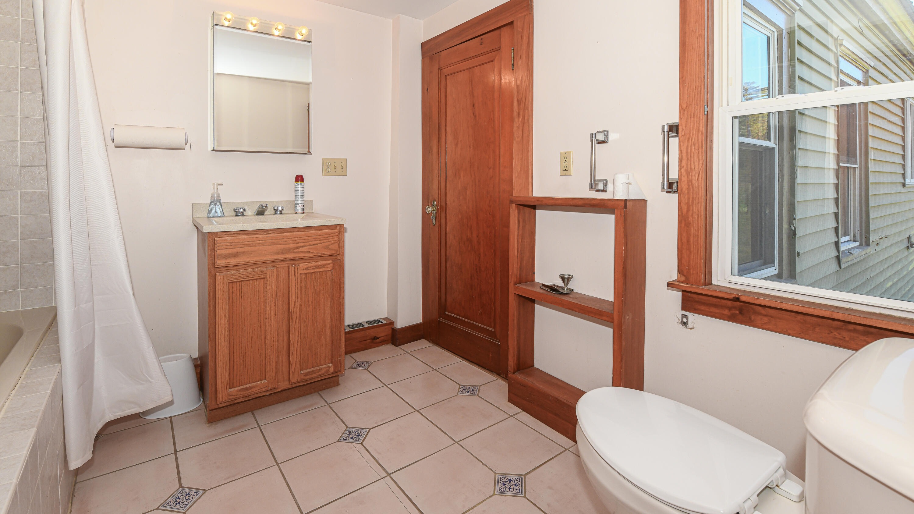 222 N High Street Bridgton ME 04009