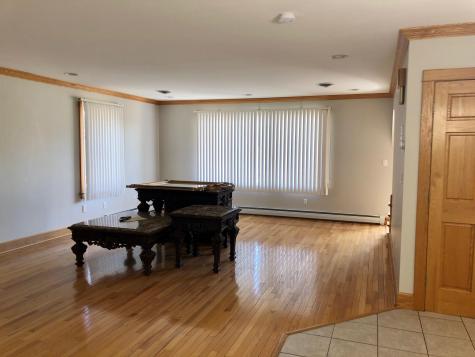 6 Grande Avenue Lewiston ME 04240