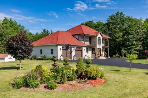 6 Grande Avenue Lewiston ME 04240
