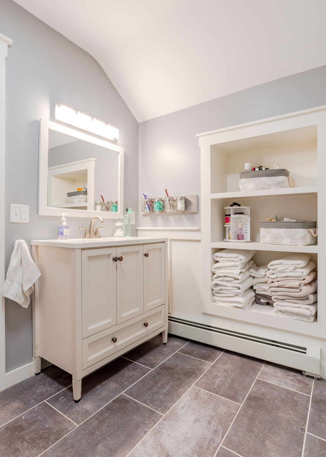 9 Summer Way Cumberland ME 04021