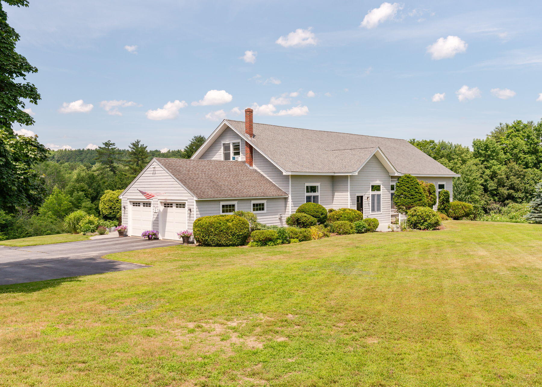 9 Summer Way Cumberland ME 04021