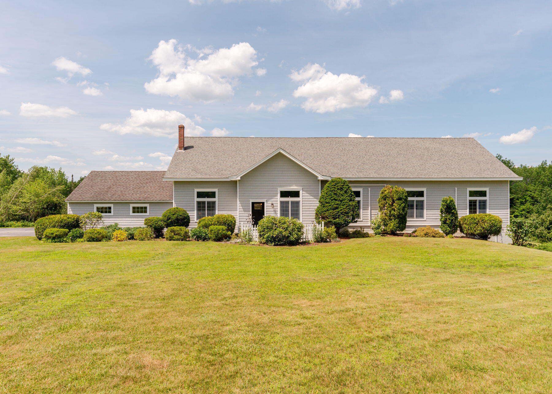 9 Summer Way Cumberland ME 04021