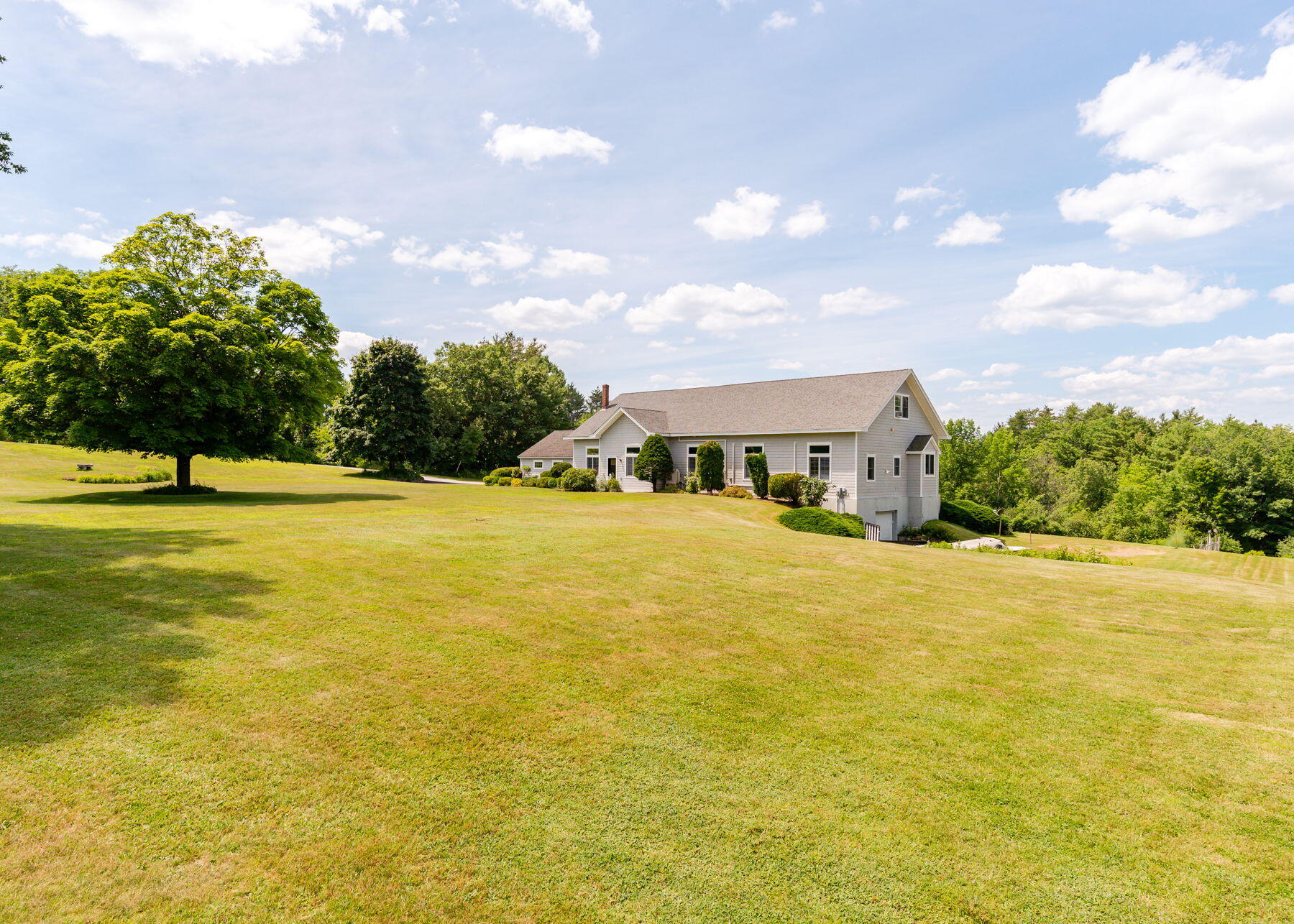 9 Summer Way Cumberland ME 04021