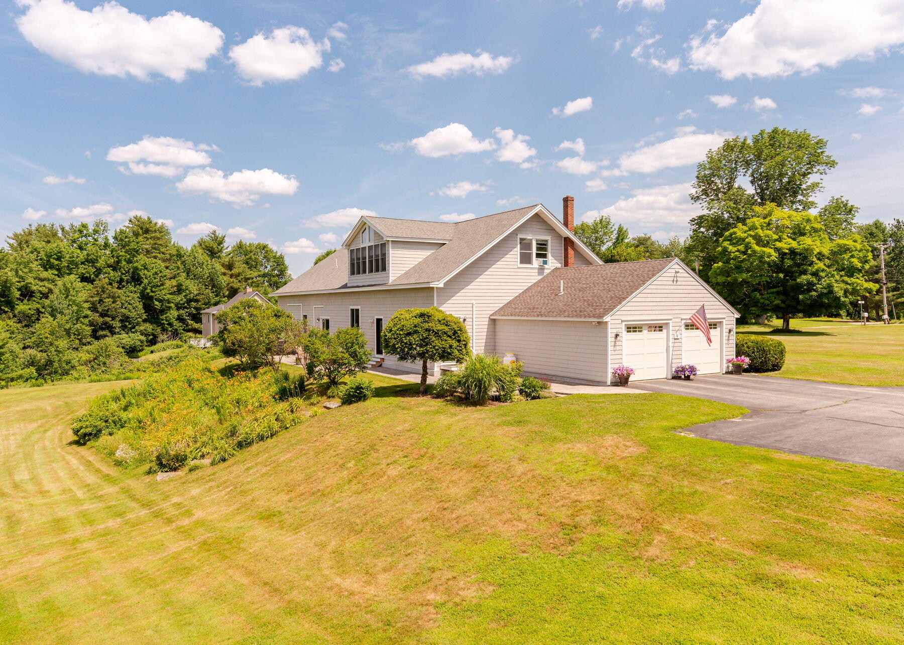 9 Summer Way Cumberland ME 04021