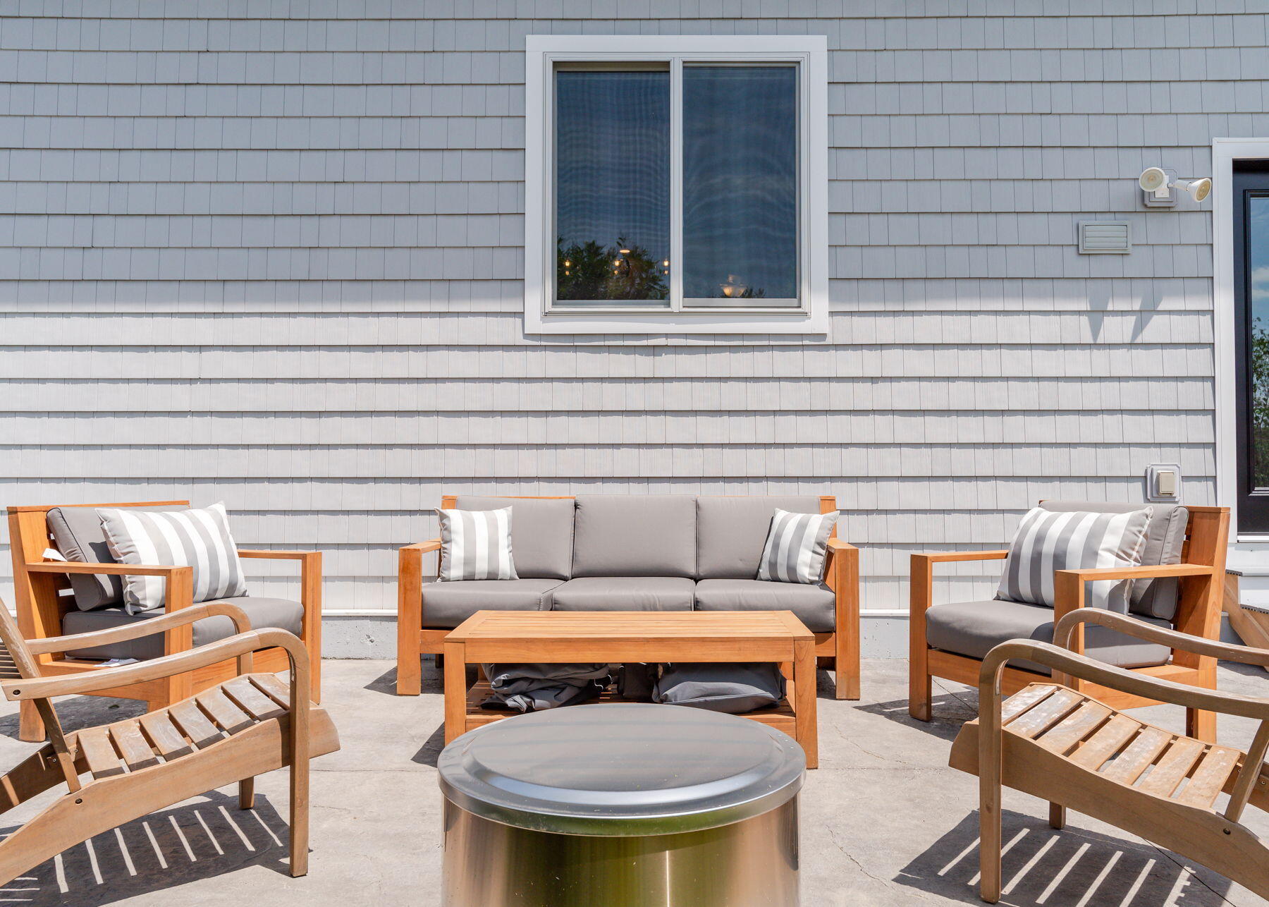 9 Summer Way Cumberland ME 04021